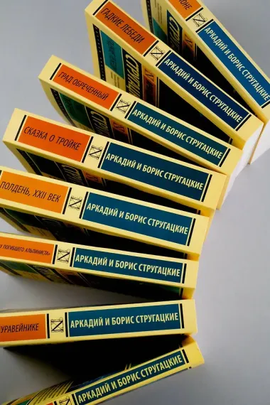 Жук в муравейнике