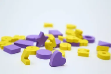 Цифры, формы и счет для малышей с объемными элементами