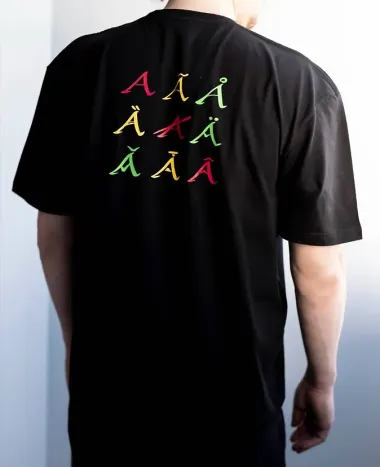 Набор подарочный: новая книга Пелевина 