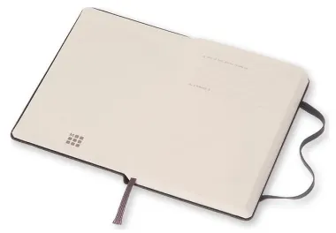 Книга для записей А5, 120 листов в точку 