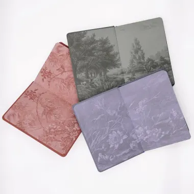 Записная книжка «Floreale. Cedar Rose» А6+, 136 листов в клетку, Listoff